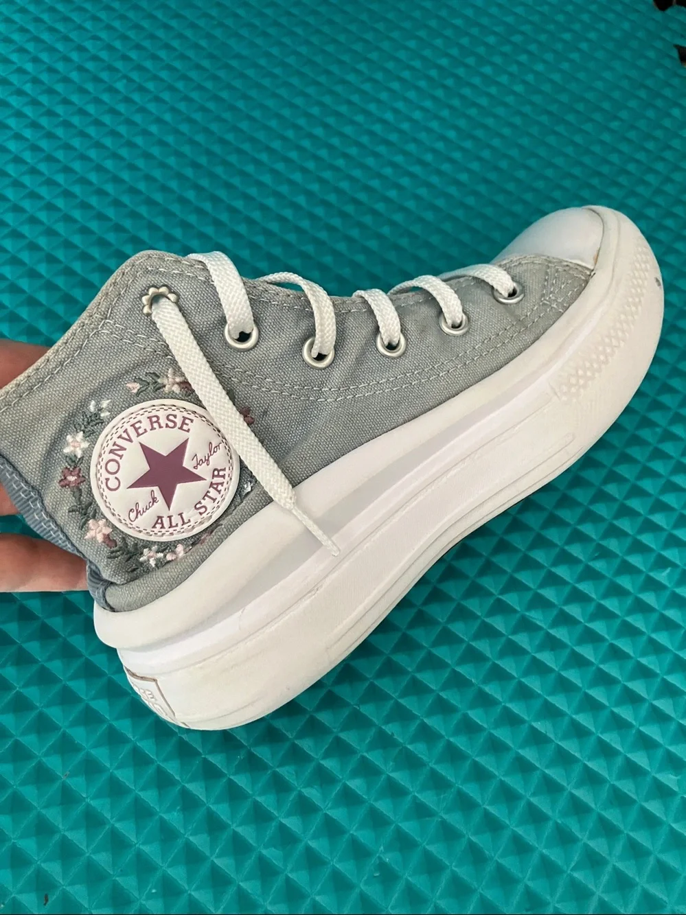 CONVERSE CTAS Girls Move Platform Embroidered Florals High Top Sneakers | 1